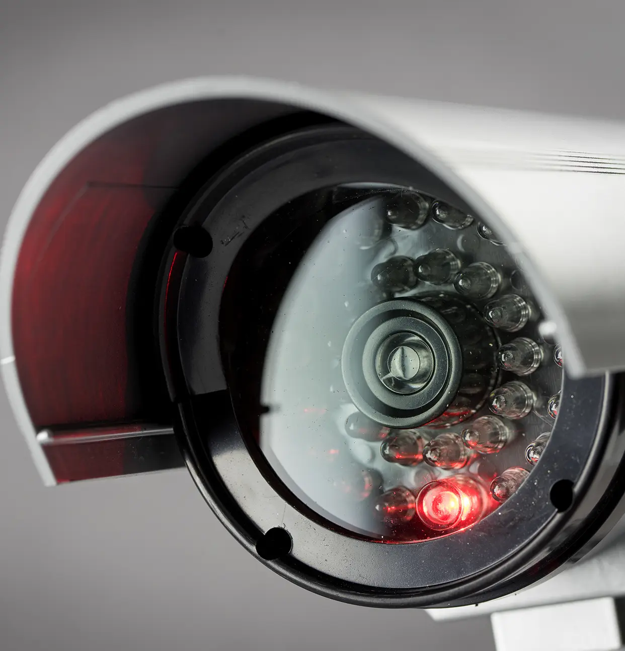 Obiektyw kamery monitoringu wizyjnego Securand